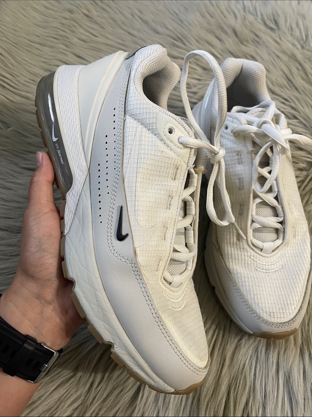 Nike Air Max 270 Sneakers